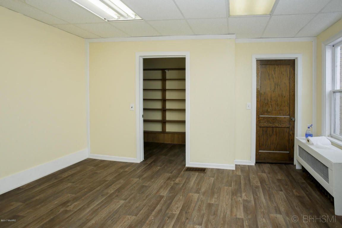 200-316 Trowbridge Street, Allegan, MI 49010